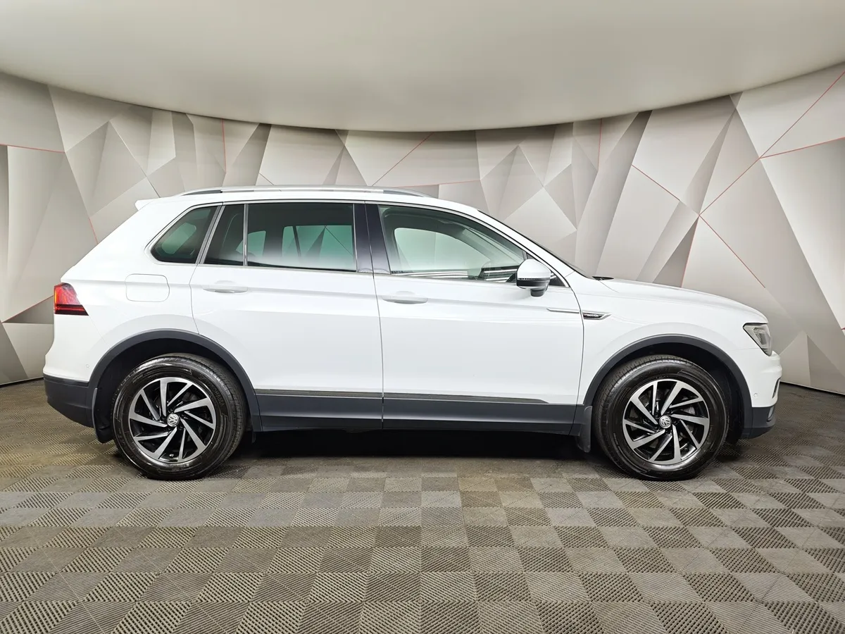 Volkswagen Tiguan 2.0 TSI 4Motion DSG (180 л.с.) OFFROAD Белый в АВИЛОН. Слайд №6