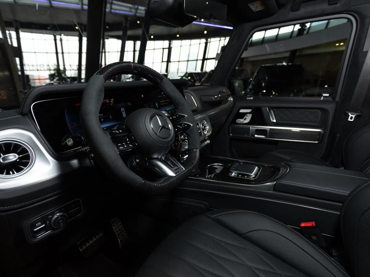 Mercedes-Benz G-Класс G 63 AMG Speedshift 4Matic (585 л.с.) Черный в АВИЛОН. Слайд №7