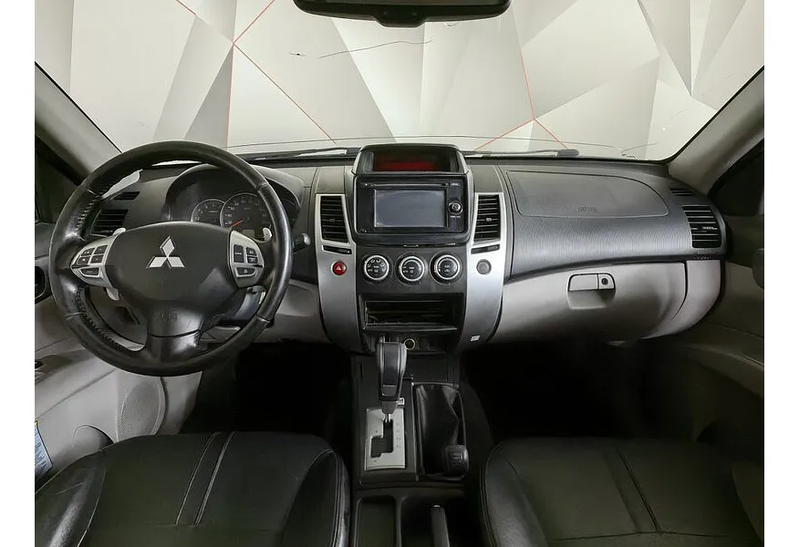 LIVE. Слайд №10