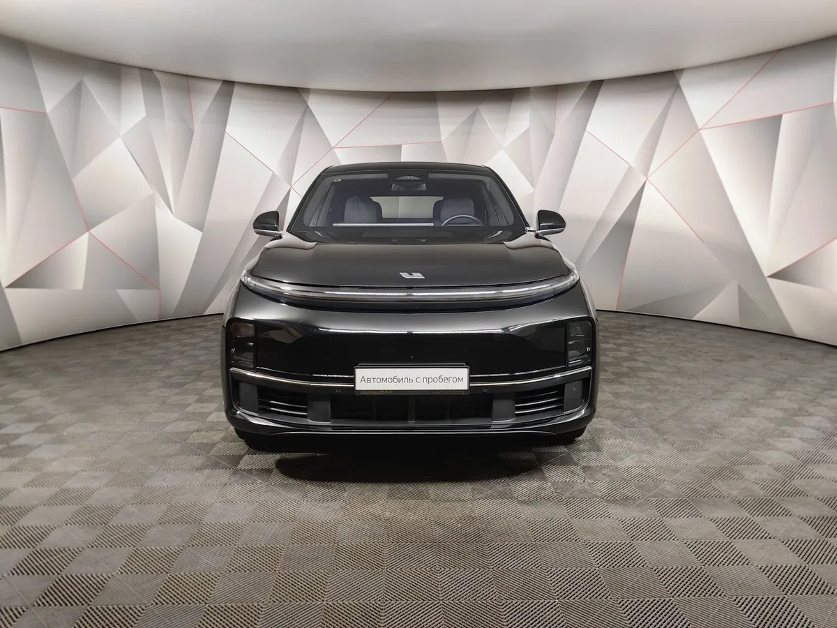 Li Auto L7 1.5 AT 4WD (449 л.с.) Pro Черный в АВИЛОН. Слайд №7