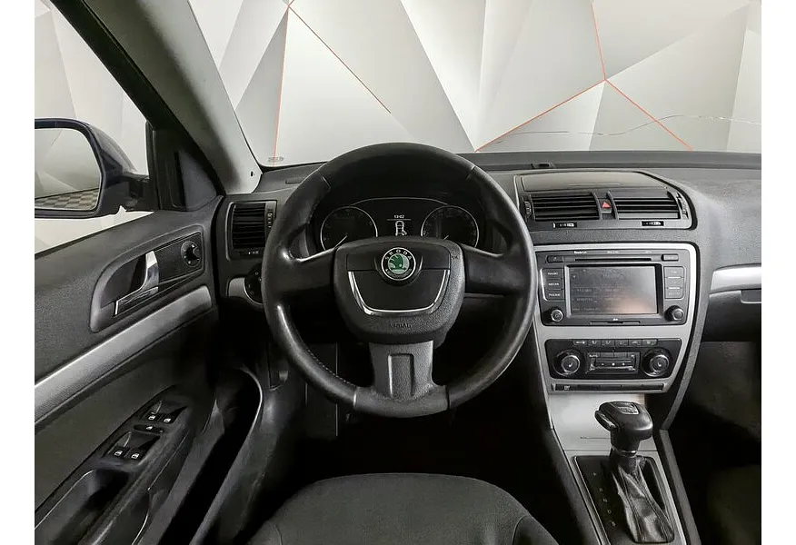 АВИЛОН - Skoda Octavia 1.8 TSI DSG (152 л.с.) Синий - slide 8