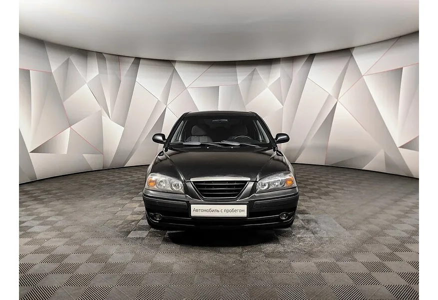 Hyundai Elantra 1.6 AT (105 л.с.) Черный в АВИЛОН. Слайд №7