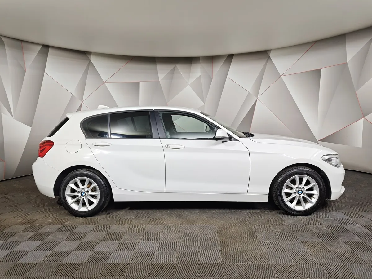BMW 1 серия 118i AT (136 л.с.) Белый в АВИЛОН. Слайд №6