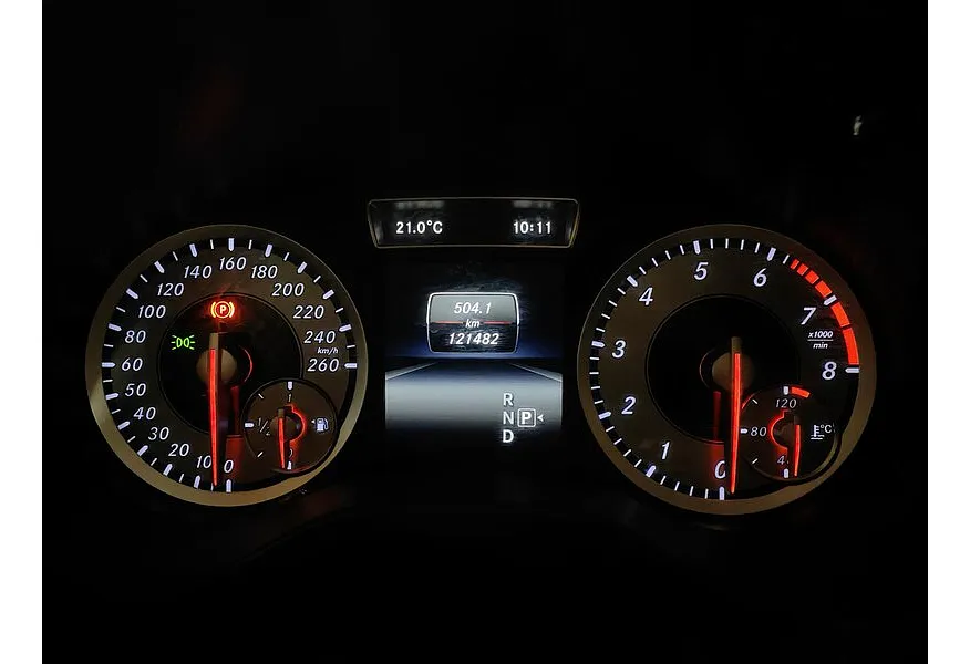 Mercedes-Benz A-Класс A 180 7G-DCT (122 л.с.) Особая серия Белый в АВИЛОН. Слайд №18