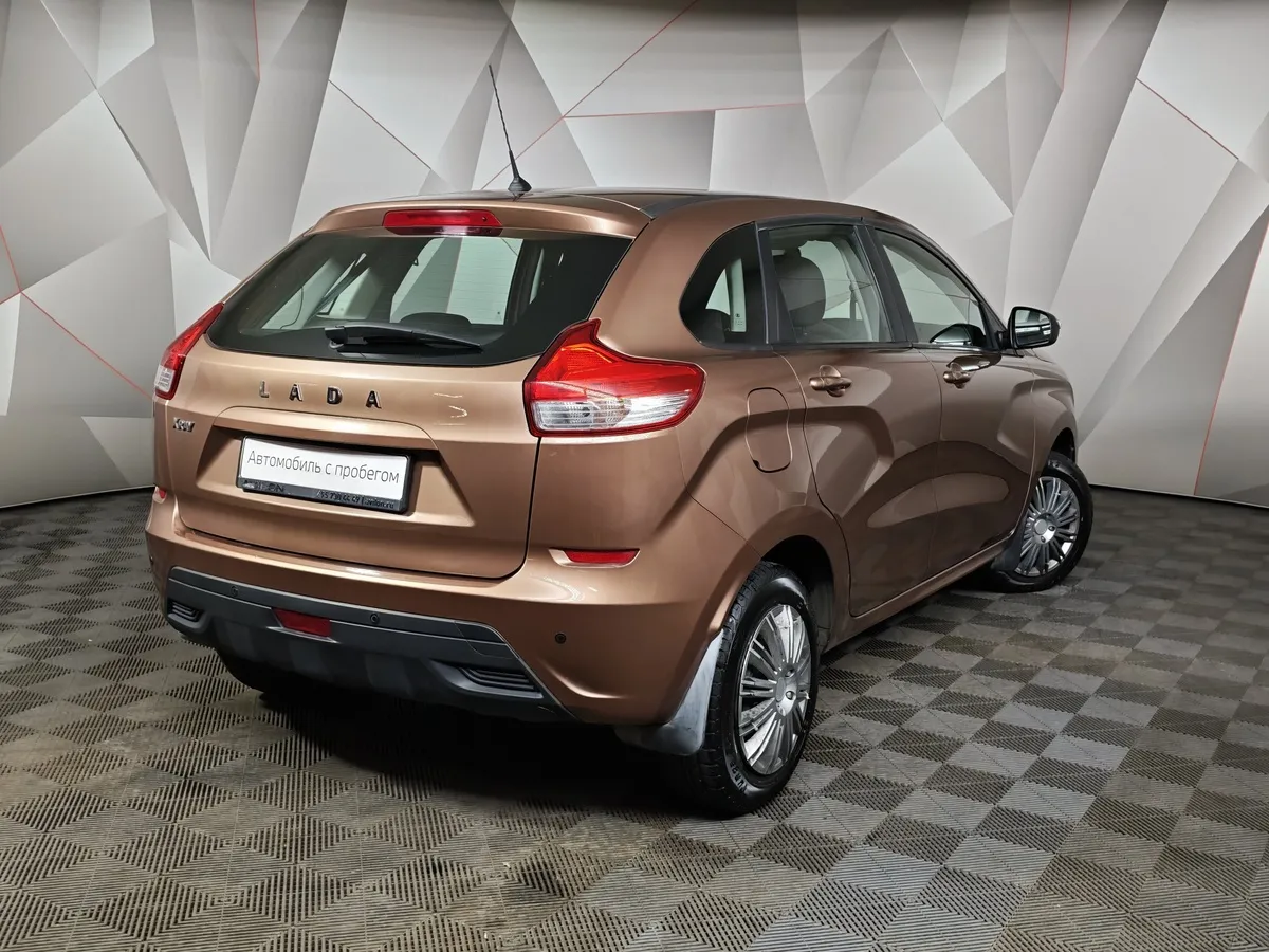 ВАЗ (Lada) XRAY 1.6 MT (106 л.с.) Коричневый в АВИЛОН. Слайд №2