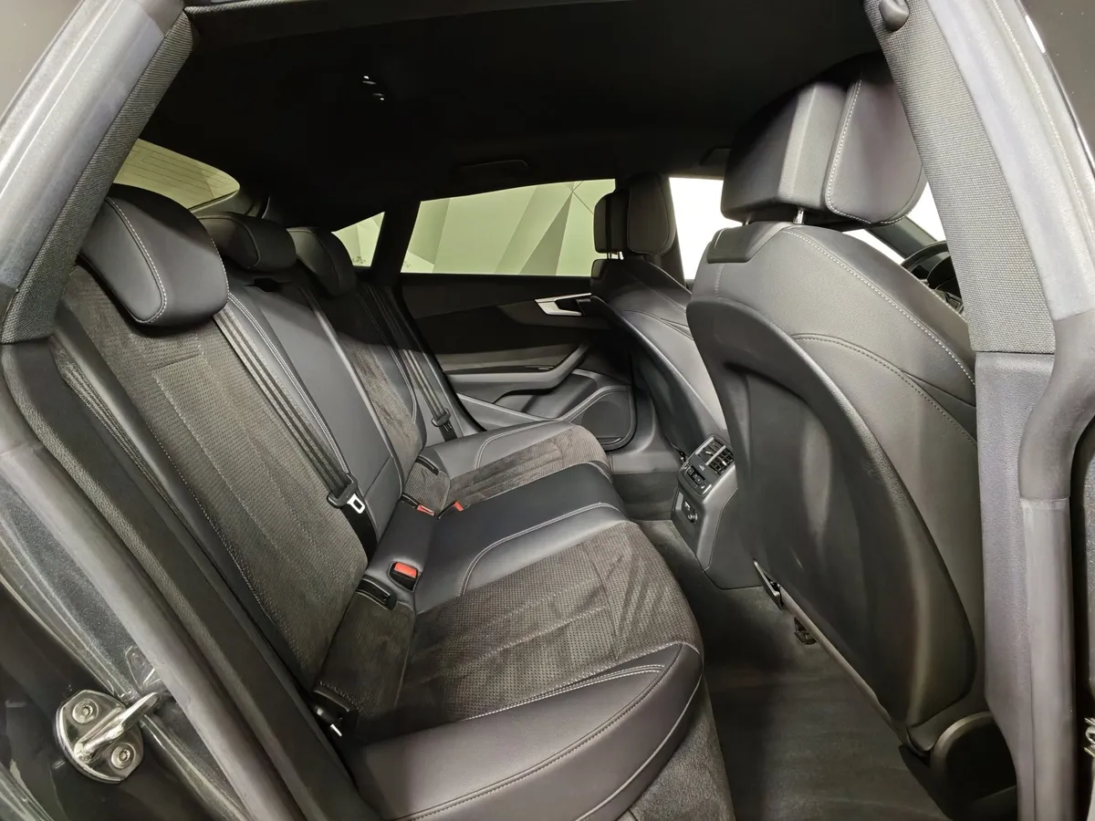 Audi A5 2.0 TFSI S tronic quattro (249 л.с.) Sport Серый в АВИЛОН. Слайд №16