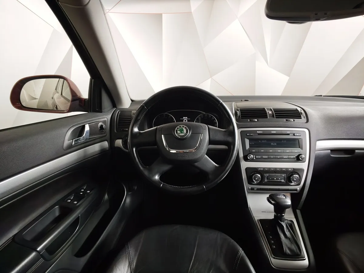 Skoda Octavia 1.8 TSI DSG (160 л.с.) Красный в АВИЛОН. Слайд №19