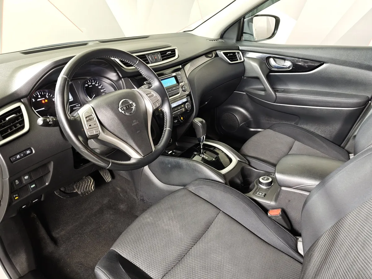 Nissan Qashqai 2.0 MT AWD (141 л.с.) 360 (D---G) Белый в АВИЛОН. Слайд №19
