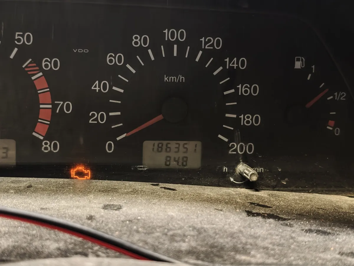 ВАЗ (Lada) 2114 1.5 MT (77 л.с.) Золотой в АВИЛОН. Слайд №11