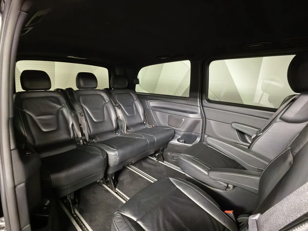 Mercedes-Benz V-Класс V 220 CDI 7G-Tronic Plus AWD L1 (163 л.с.) Comfort Черный в АВИЛОН. Слайд №17