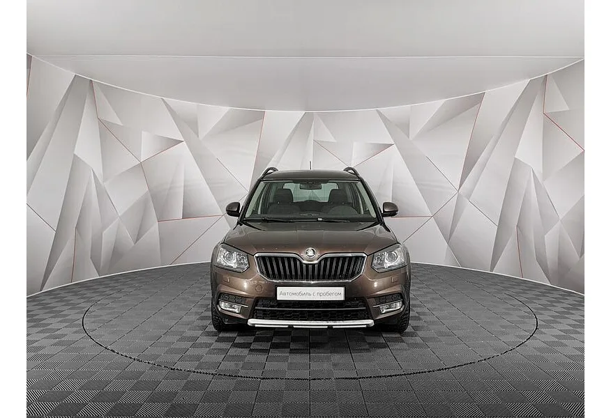 Skoda Yeti 1.8 TSI 4x4 DSG (152 л.с.) Коричневый в АВИЛОН. Слайд №7