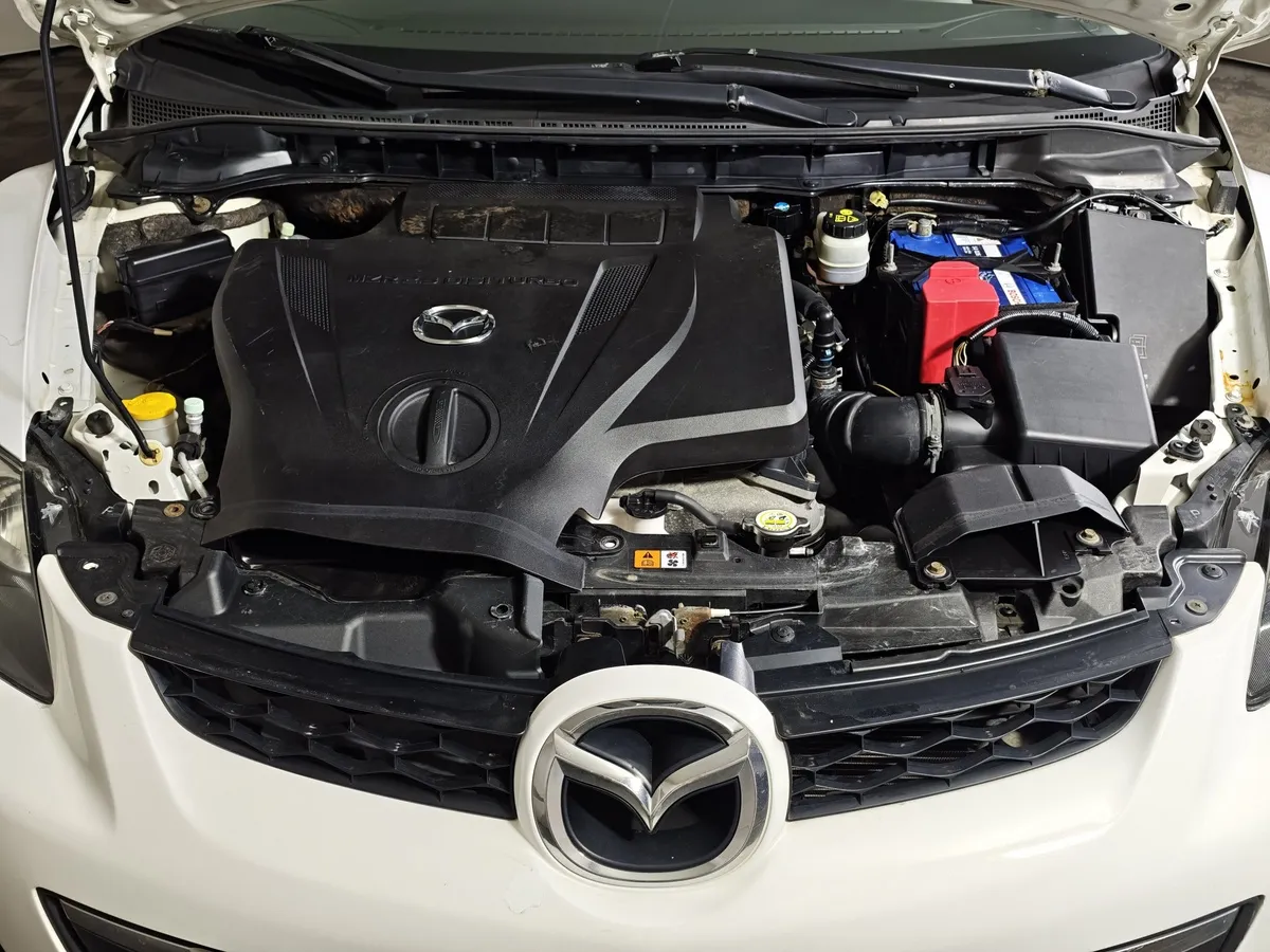 Mazda CX-7 2.3 T AT AWD (238 л.с.) Белый в АВИЛОН. Слайд №11