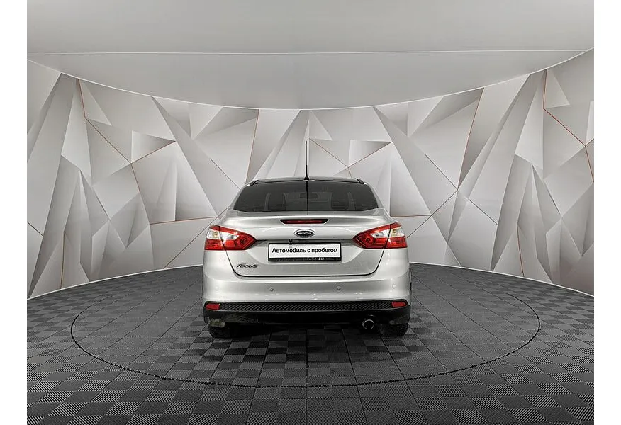 Ford Focus 2.0 PowerShift (150 л.с.) Trend Серебристый в АВИЛОН. Слайд №8
