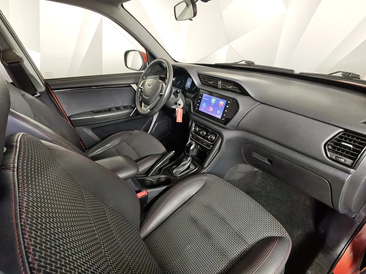 Chery Tiggo 3 1.6 CVT (126 л.с.) Luxury Оранжевый в АВИЛОН. Слайд №13