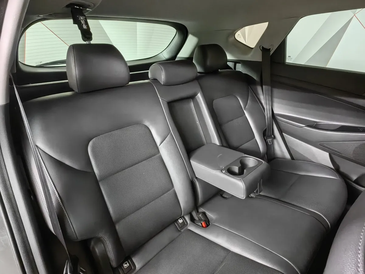 Hyundai Tucson 2.0 AT (150 л.с.) Lifestyle Коричневый в АВИЛОН. Слайд №17