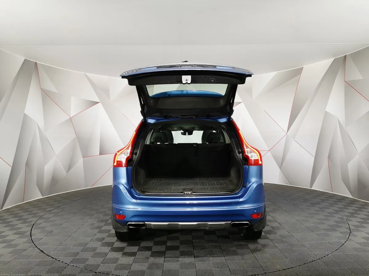 Volvo XC60 2.4 D4 Geartronic AWD (181 л.с.) Голубой в АВИЛОН. Слайд №11