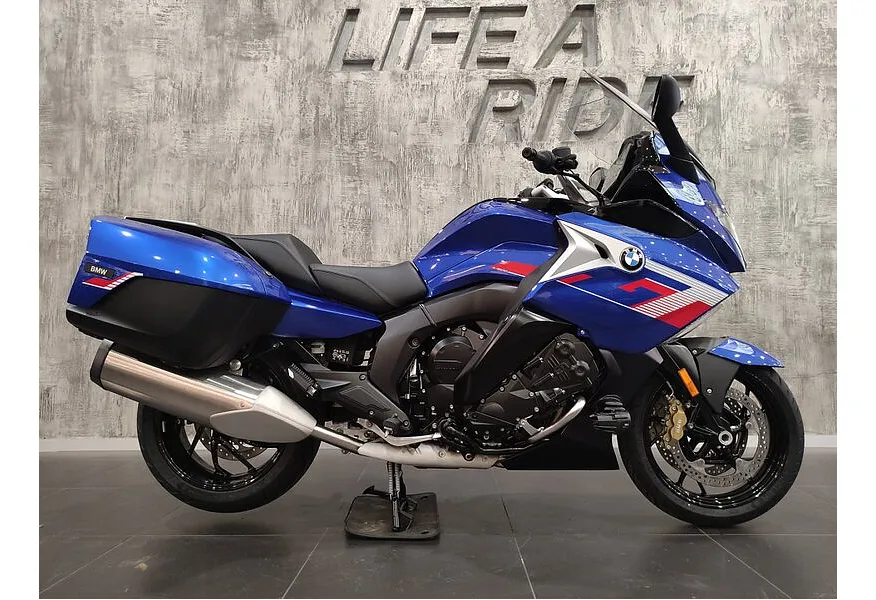 BMW Motorrad K 1600 GT K 1600 GT 1649 см³ (160) 1649 Синий в АВИЛОН. Слайд №4