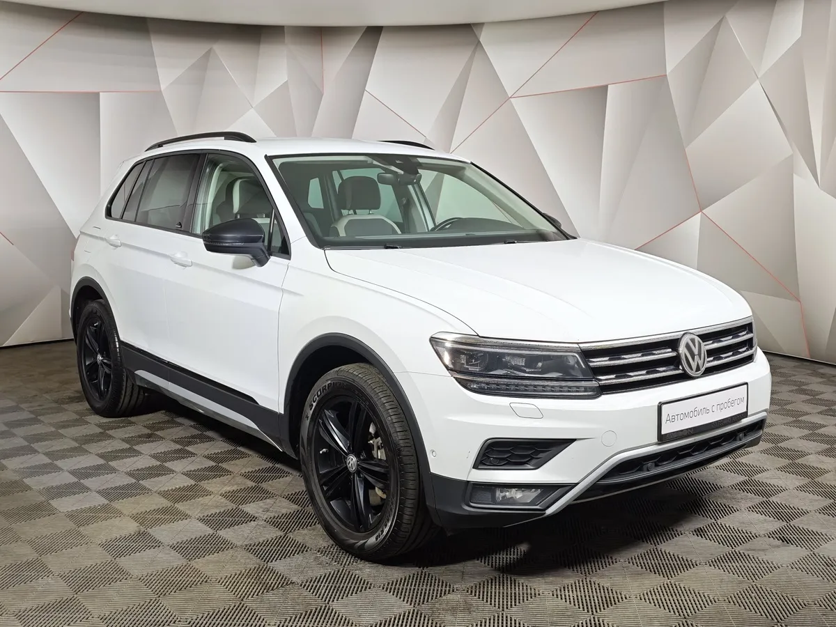 Volkswagen Tiguan 2.0 TSI 4Motion DSG (180 л.с.) OFFROAD Белый в АВИЛОН. Слайд №3