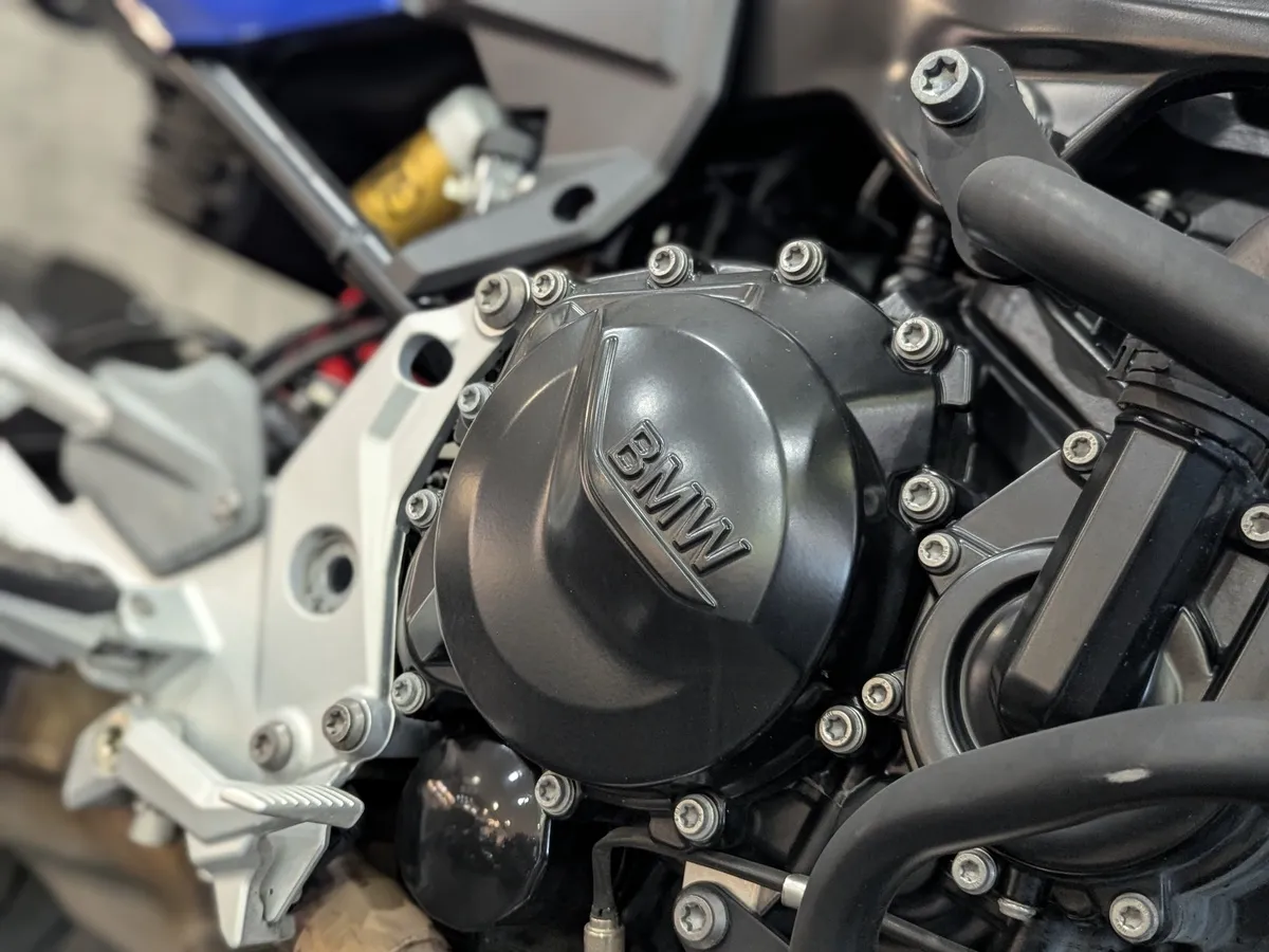 BMW Motorrad F 900 R F 900 R 895 см³ 895 Синий в АВИЛОН. Слайд №7