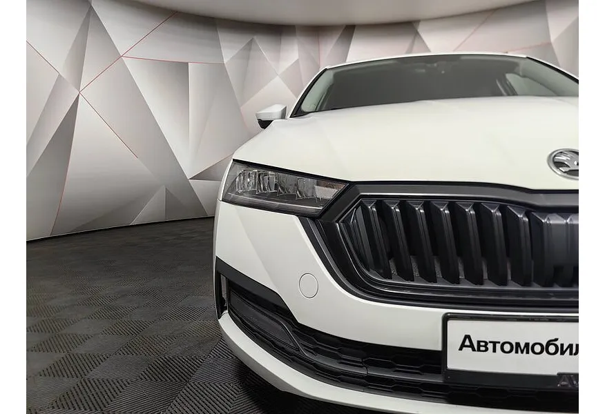 Skoda Octavia 1.4 AT FWD (150 л.с.) Style Plus Белый в АВИЛОН. Слайд №10