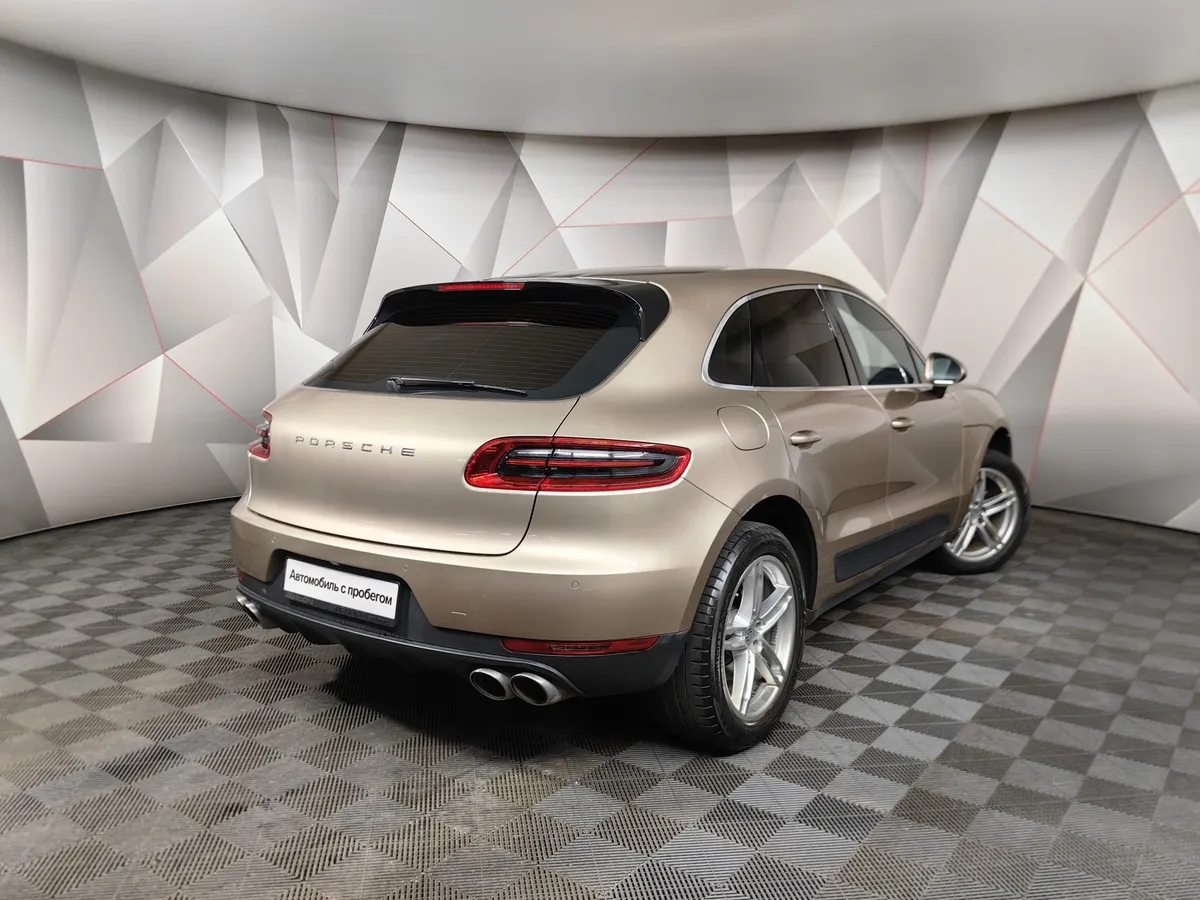 Porsche Macan S Diesel 3.0 PDK AWD (245 л.с.) Коричневый в АВИЛОН. Слайд №2