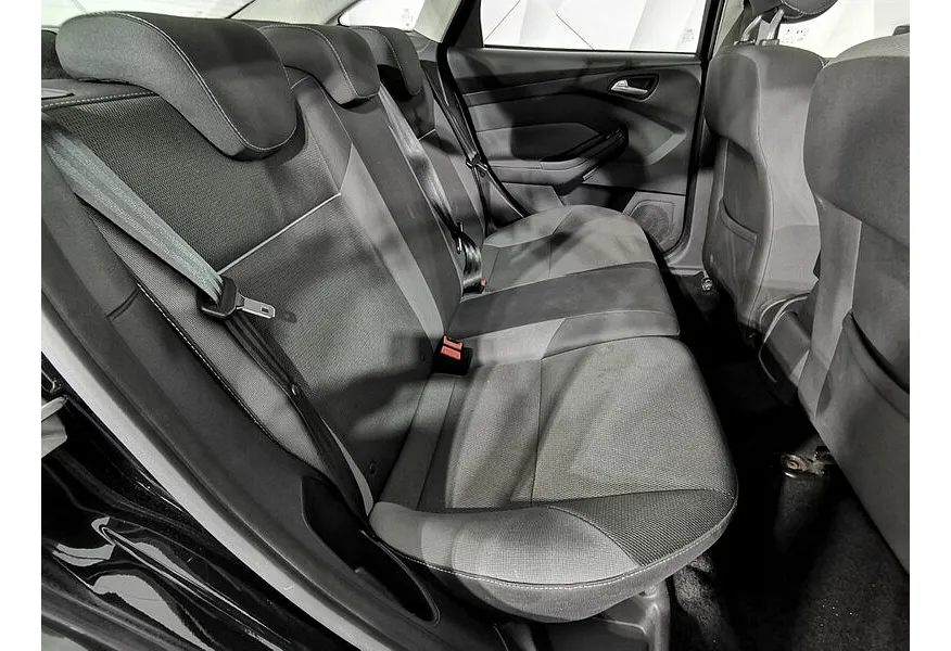 Ford Focus 1.6 Ti-VCT PowerShift (125 л.с.) SYNC Edition Черный в АВИЛОН. Слайд №12