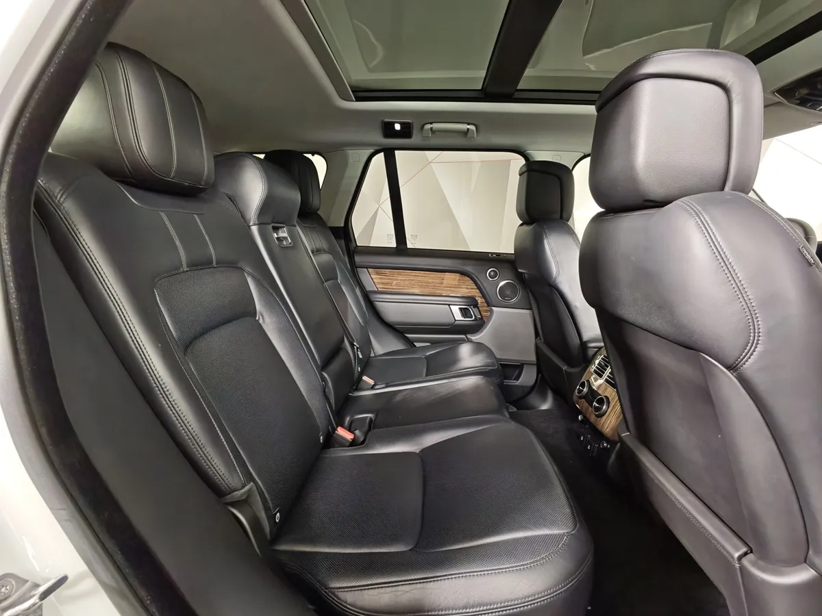 Land Rover Range Rover 3.0 TDV6 AT AWD (249 л.с.) HSE Белый в АВИЛОН. Слайд №16