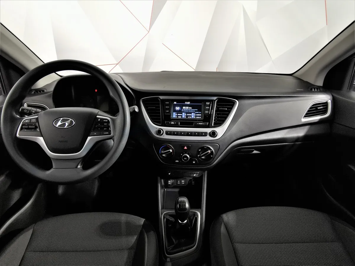 Hyundai Solaris 1.6 MT (123 л.с.) Active Plus Синий в АВИЛОН. Слайд №13