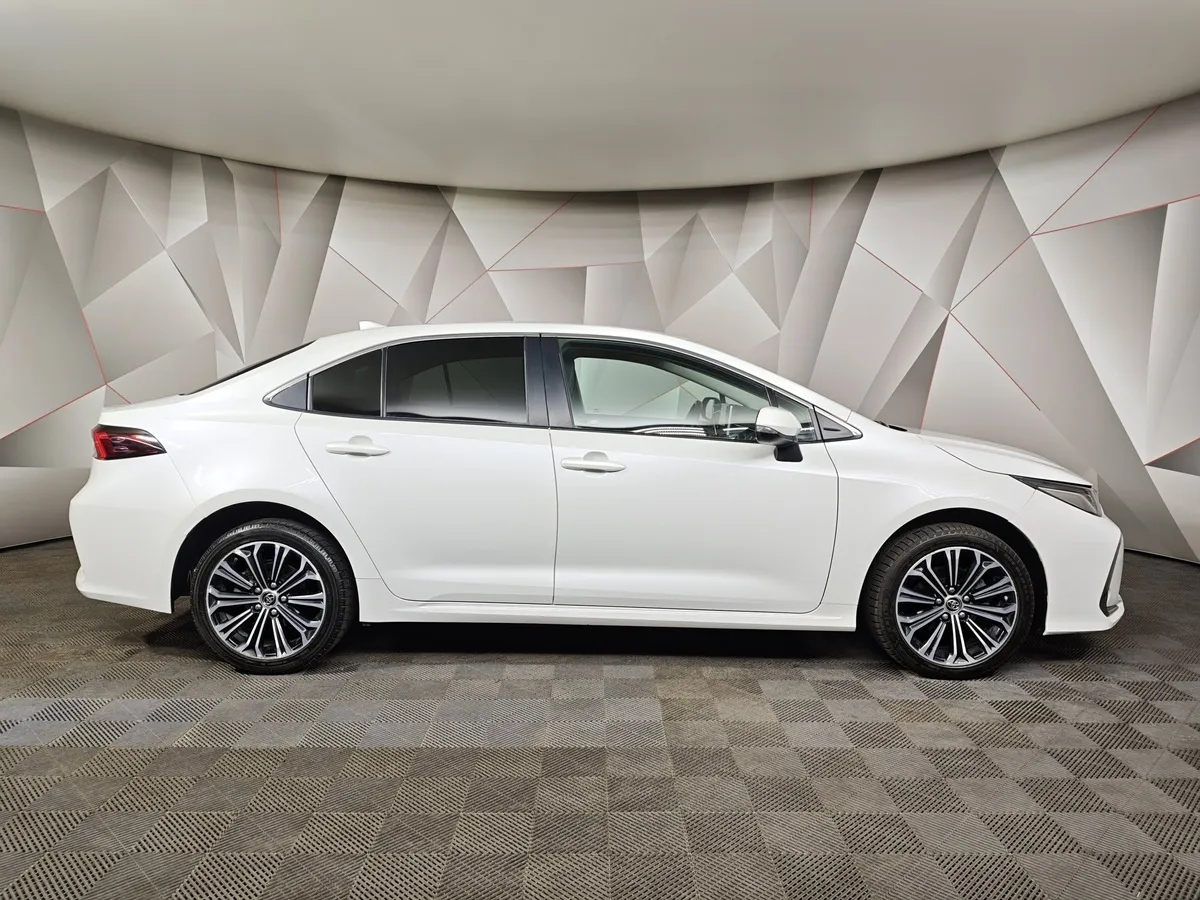 Toyota Corolla 1.6 CVT (122 л.с.) Комфорт Белый в АВИЛОН. Слайд №6