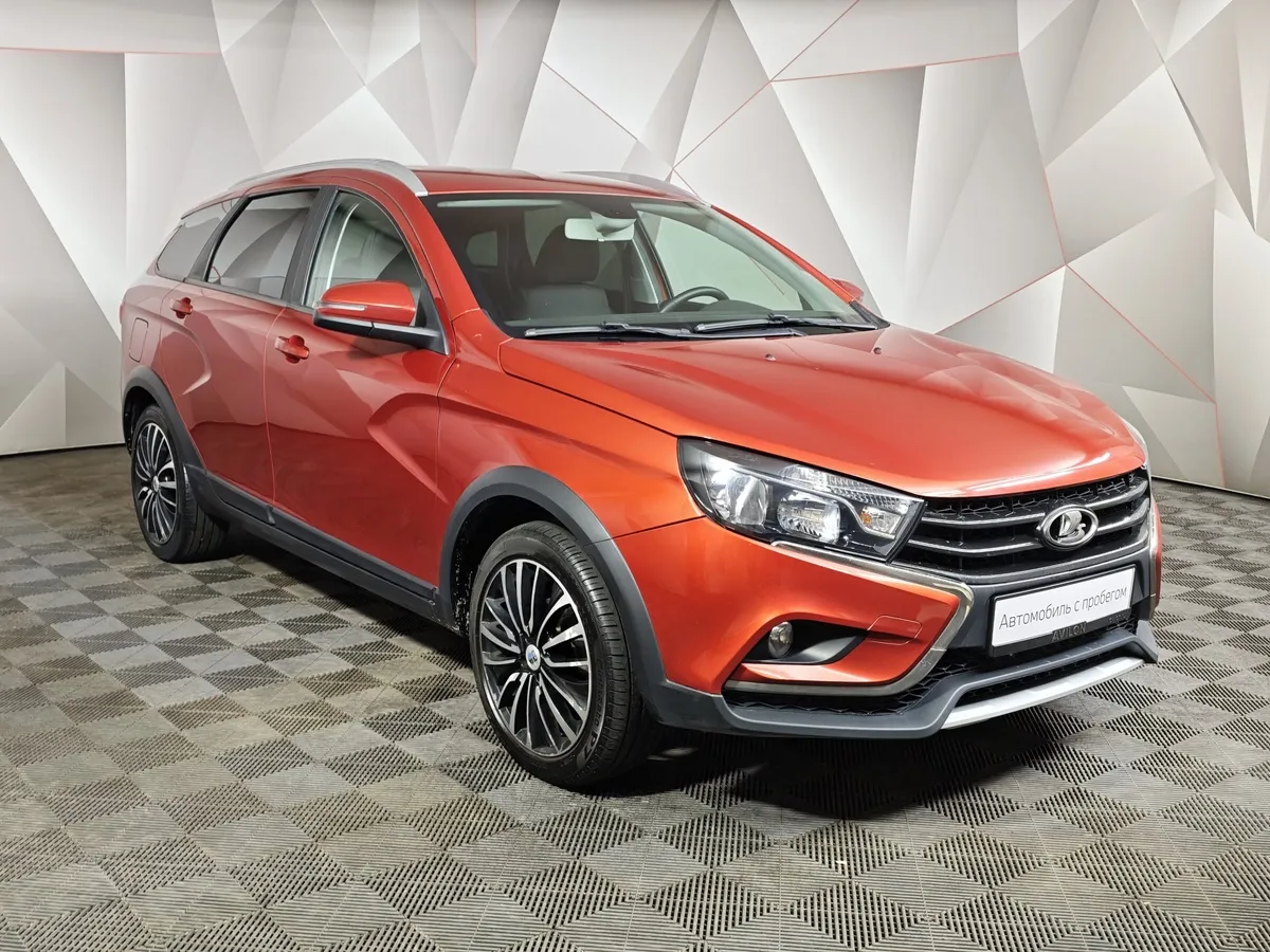 ВАЗ (Lada) Vesta 1.6 CVT (113 л.с.) Красный в АВИЛОН. Слайд №3