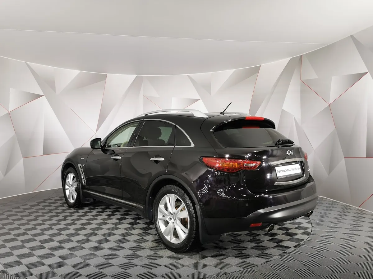 Infiniti QX70 3.7 AT AWD (333 л.с.) Черный в АВИЛОН. Слайд №4