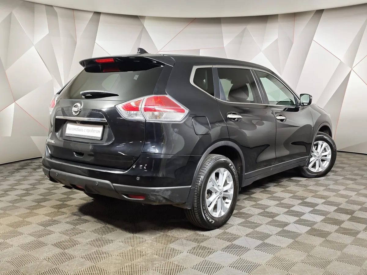 Nissan X-Trail 2.5 CVT AWD (171 л.с.) Черный в АВИЛОН. Слайд №2