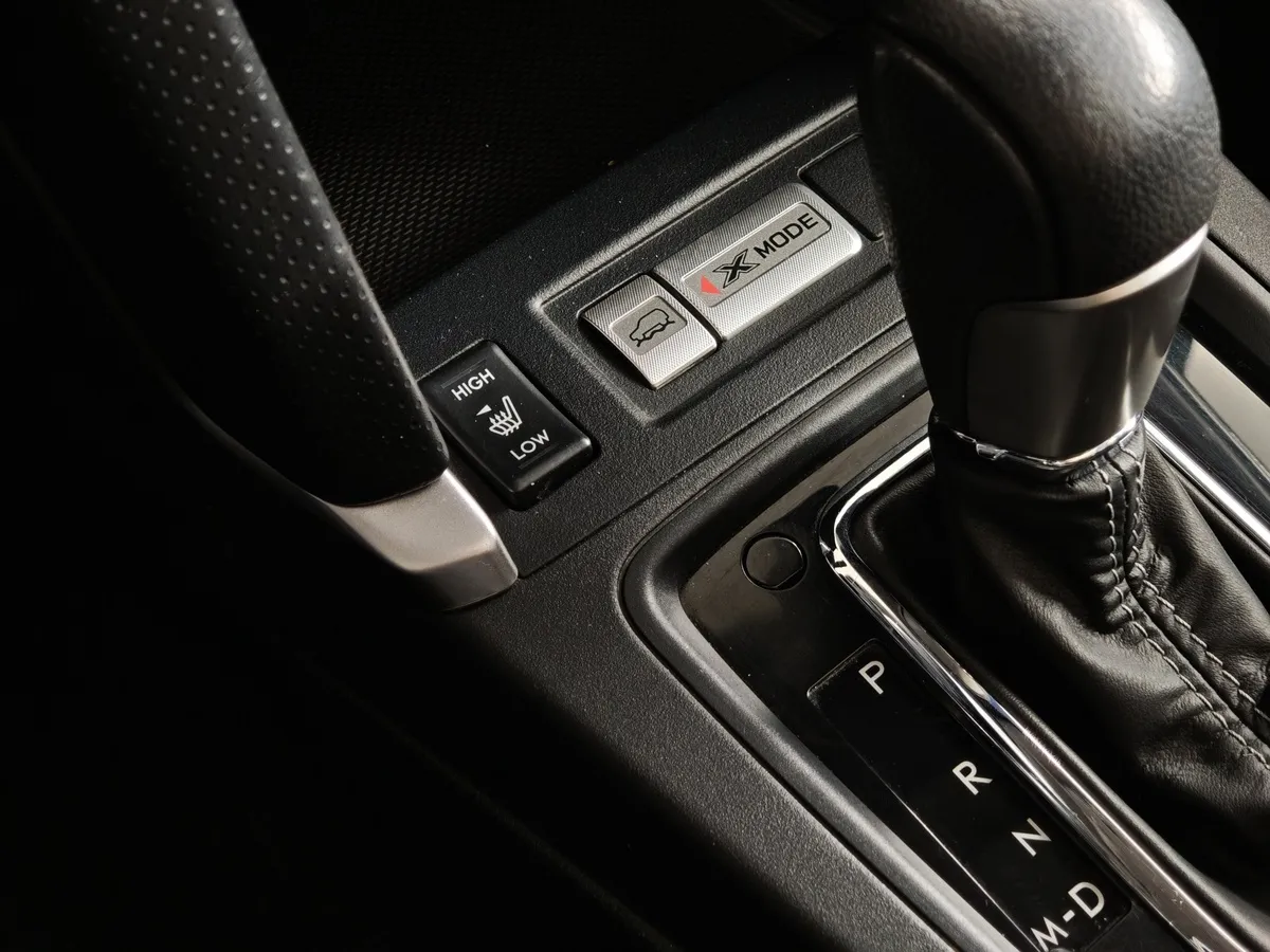 Subaru Forester 2.0 XT AWD CVT (241 л.с.) Белый в АВИЛОН. Слайд №21