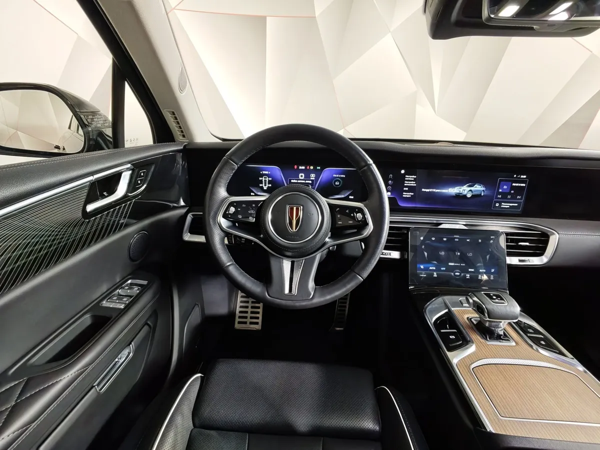 Hongqi E-HS9 AT 4WD (551 л.с.) 6 мест Делюкс Черный в АВИЛОН. Слайд №16