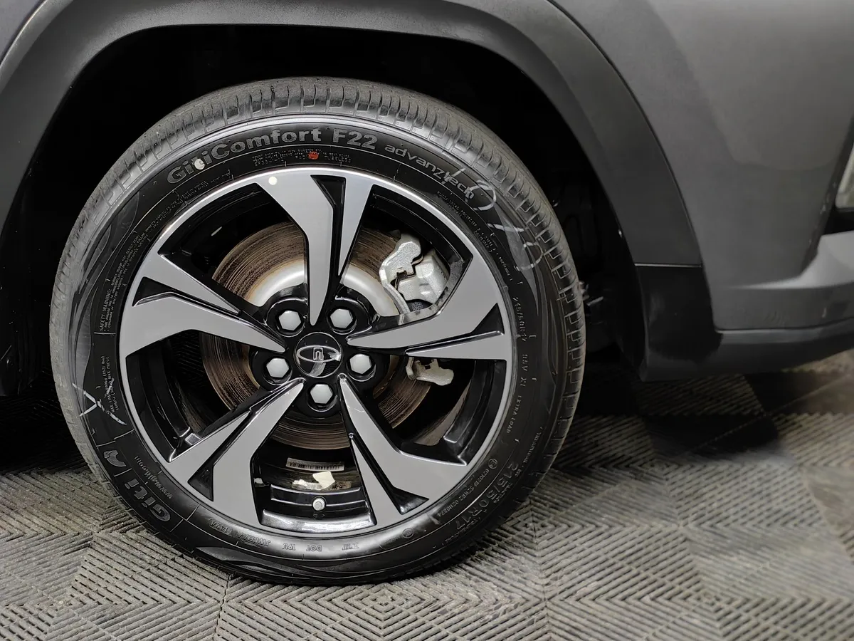Москвич 3 1.5 CVT (150 л.с.) Comfort Серый в АВИЛОН. Слайд №9