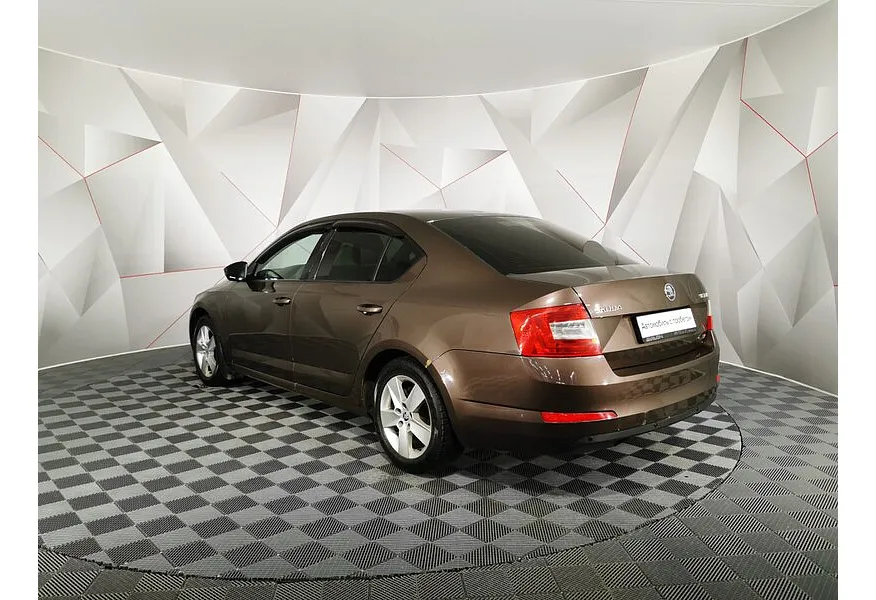 Skoda Octavia 1.4 TSI MT (140 л.с.) Коричневый в АВИЛОН. Слайд №4