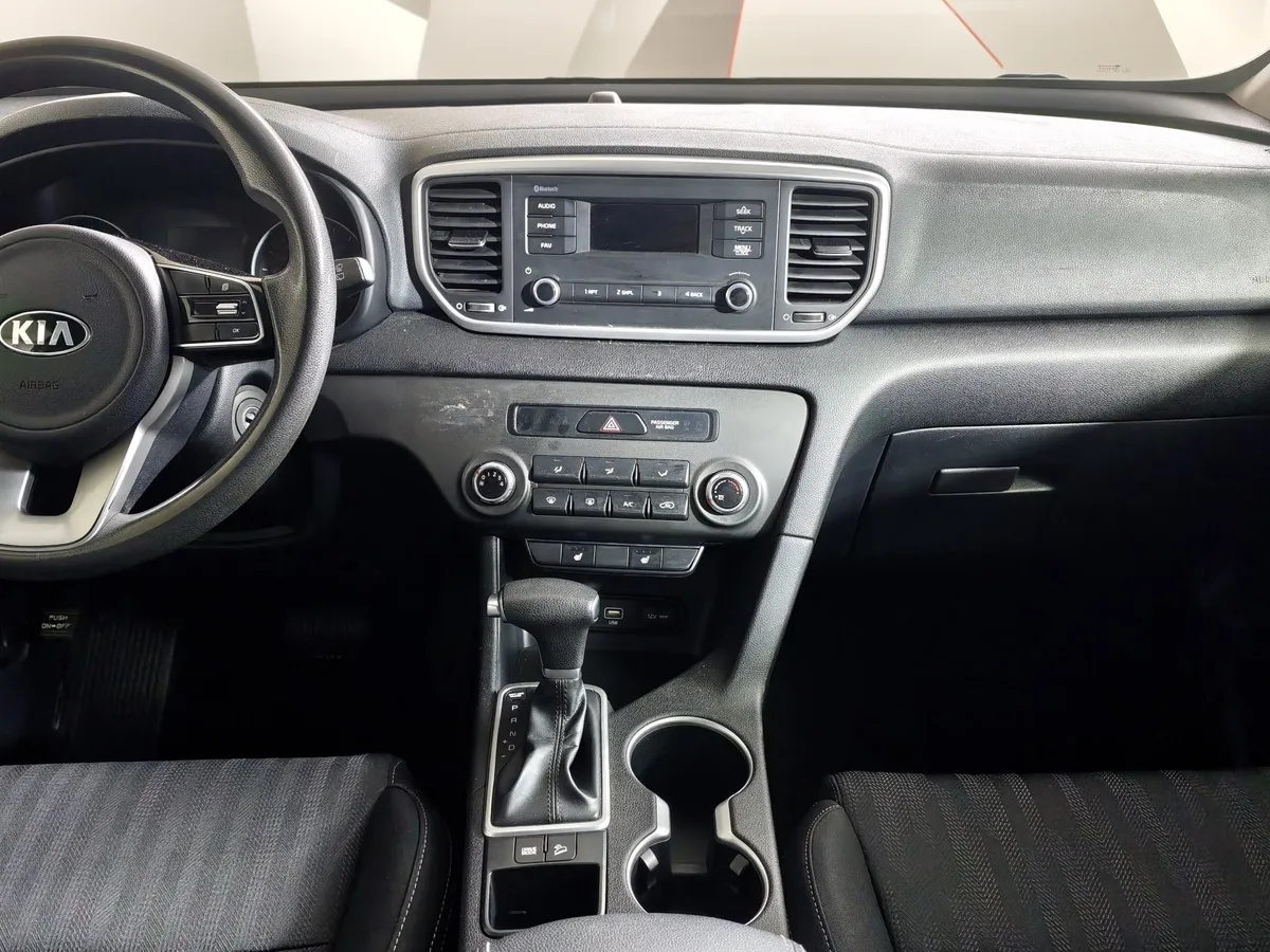 Kia Sportage 2.0 AT (150 л.с.) Comfort Серый в АВИЛОН. Слайд №20