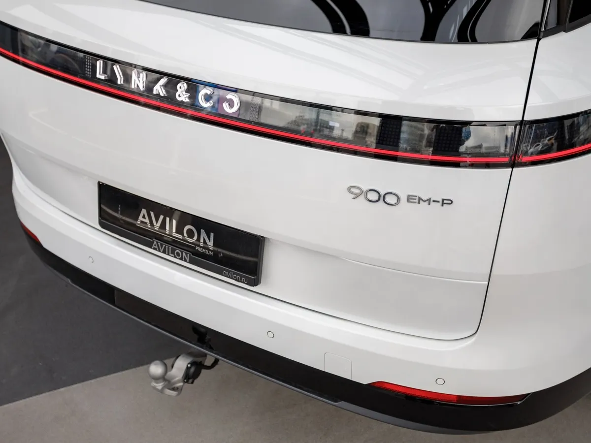 Lynk & Co 900 2.0 AT 4WD (884 л.с.) Ultra Белый в АВИЛОН. Слайд №15