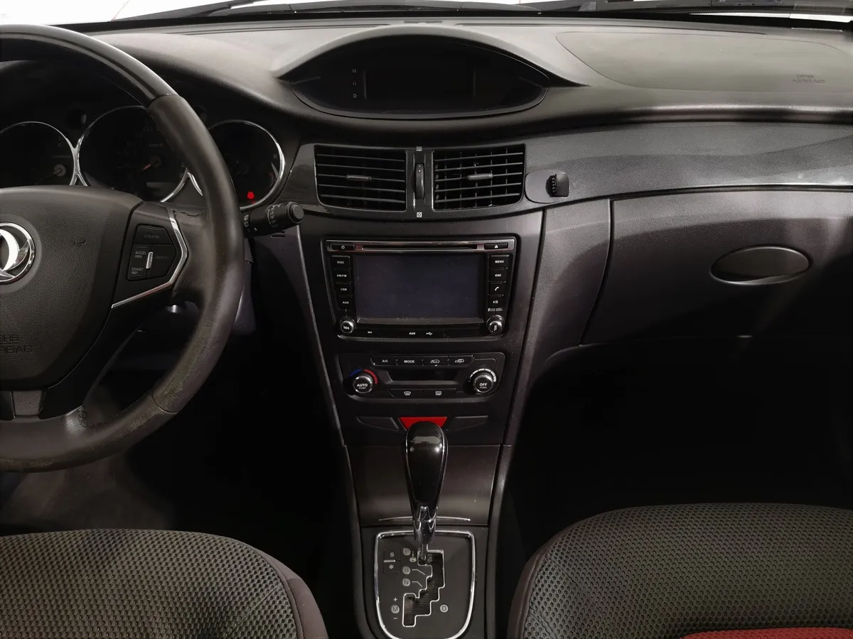 DongFeng H30 1.6 MT (117 л.с.) Comfort Серебристый в АВИЛОН. Слайд №13
