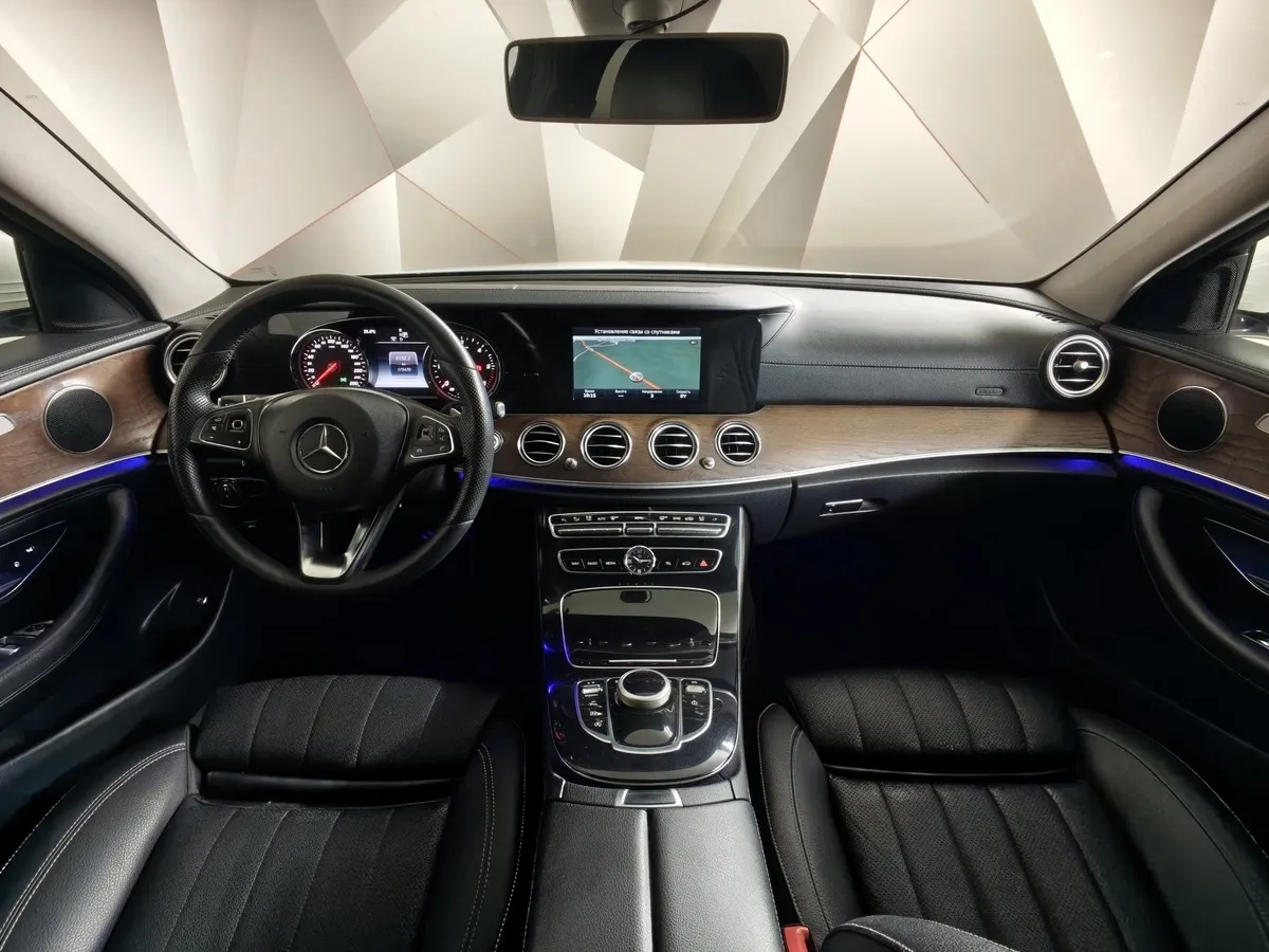 Mercedes-Benz E-Класс E 220 d 9G-TRONIC (194 л.с.) Белый в АВИЛОН. Слайд №13