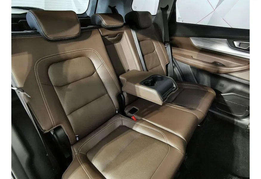 Chery Tiggo 8 Pro 1.6 TGDI DCT7 (186 л.с.) Highline (пакет Ultimate) Фиолетовый в АВИЛОН. Слайд №17