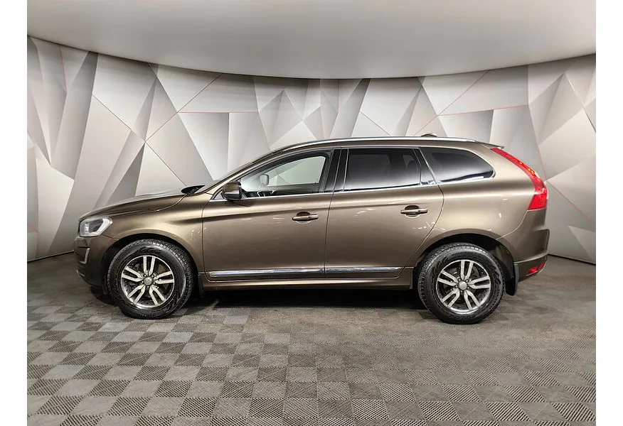 Volvo XC60 2.4 D5 Geartronic AWD (215 л.с.) Коричневый в АВИЛОН. Слайд №5