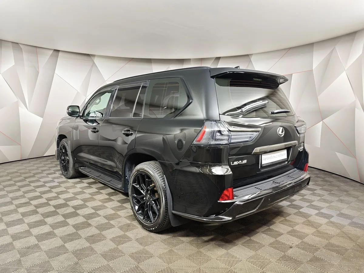 Lexus LX 570 AT (367 л.с.) Черный в АВИЛОН. Слайд №4