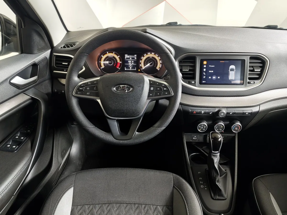 ВАЗ (Lada) Vesta 1.6 AMT (106 л.с.) Черный в АВИЛОН. Слайд №20