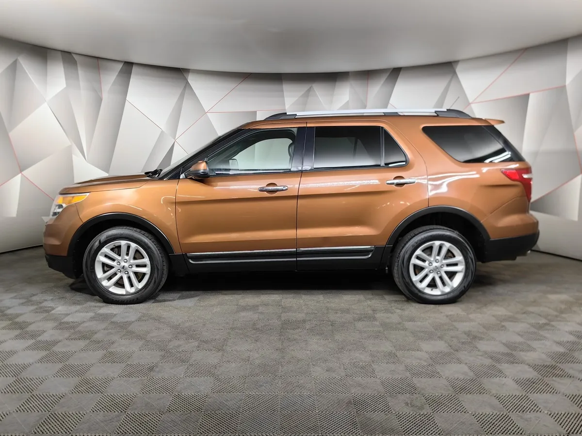 Ford Explorer 3.5 SelectShift 4WD (249 л.с.) Limited Plus Коричневый в АВИЛОН. Слайд №5
