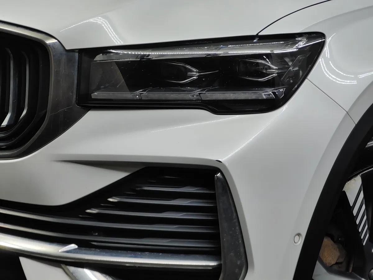 Geely Monjaro 2.0T 8AT 4WD (238 л.с.) Flagship Белый в АВИЛОН. Слайд №10