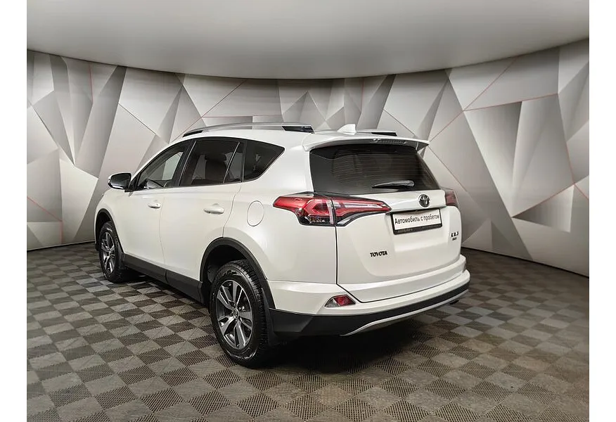 Toyota RAV4 2.2 TD AT (150 л.с.) Белый в АВИЛОН. Слайд №4