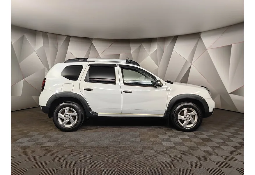 АВИЛОН - Renault Duster 2.0 AT 4x4 (143 л.с.) Luxe Privilege Белый - slide 3