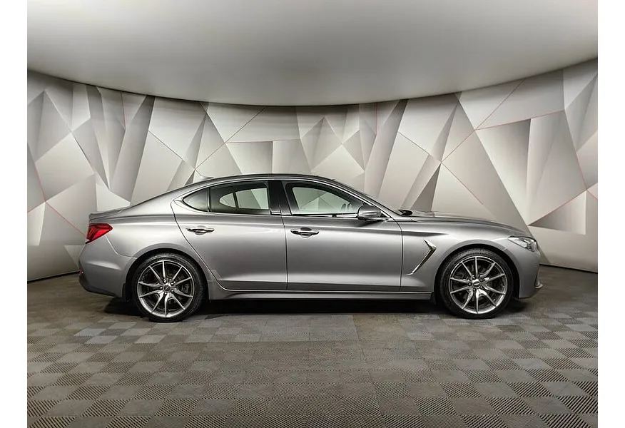 Genesis G70 2.0 T AT AWD (197 л.с.) Supreme Серый в АВИЛОН. Слайд №6