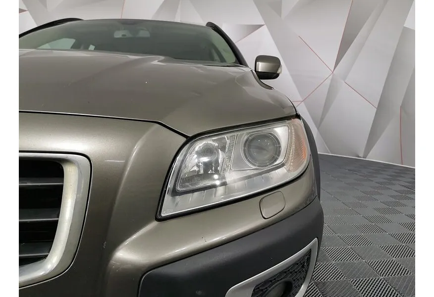 Volvo XC70 2.4 D5 Geartronic AWD (185 л.с.) Коричневый в АВИЛОН. Слайд №10